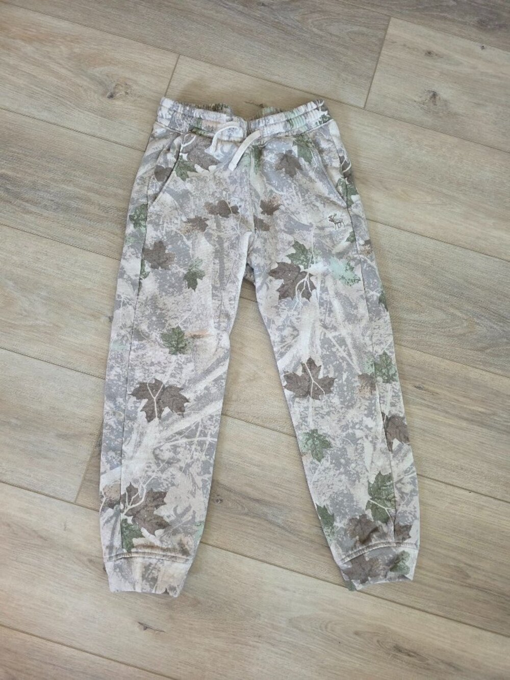 Abercombie kids Joggers SIZE 7/8